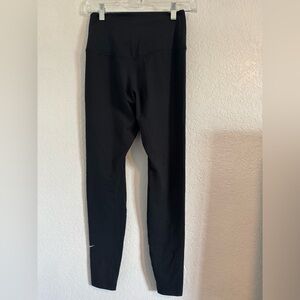 Nike High Rise Leggings